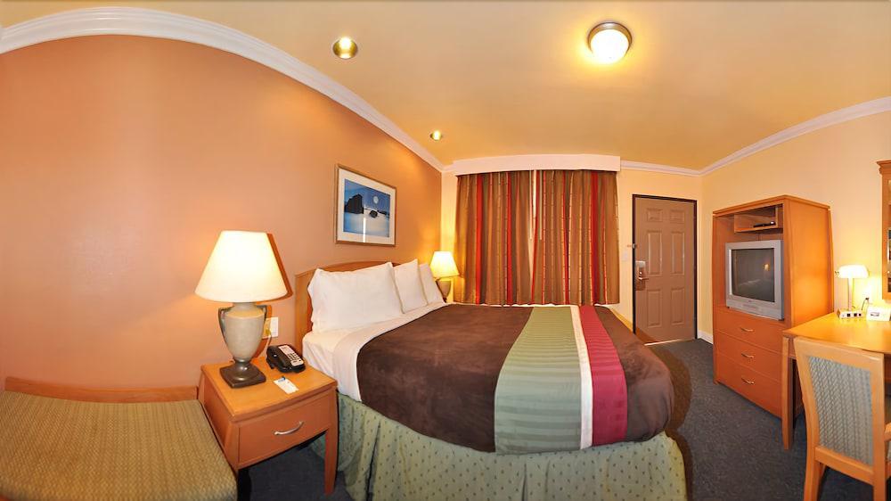 أوكلاند، كاليفورنيا Rodeway Inn & Suites Near The Coliseum & Arena المظهر الخارجي الصورة