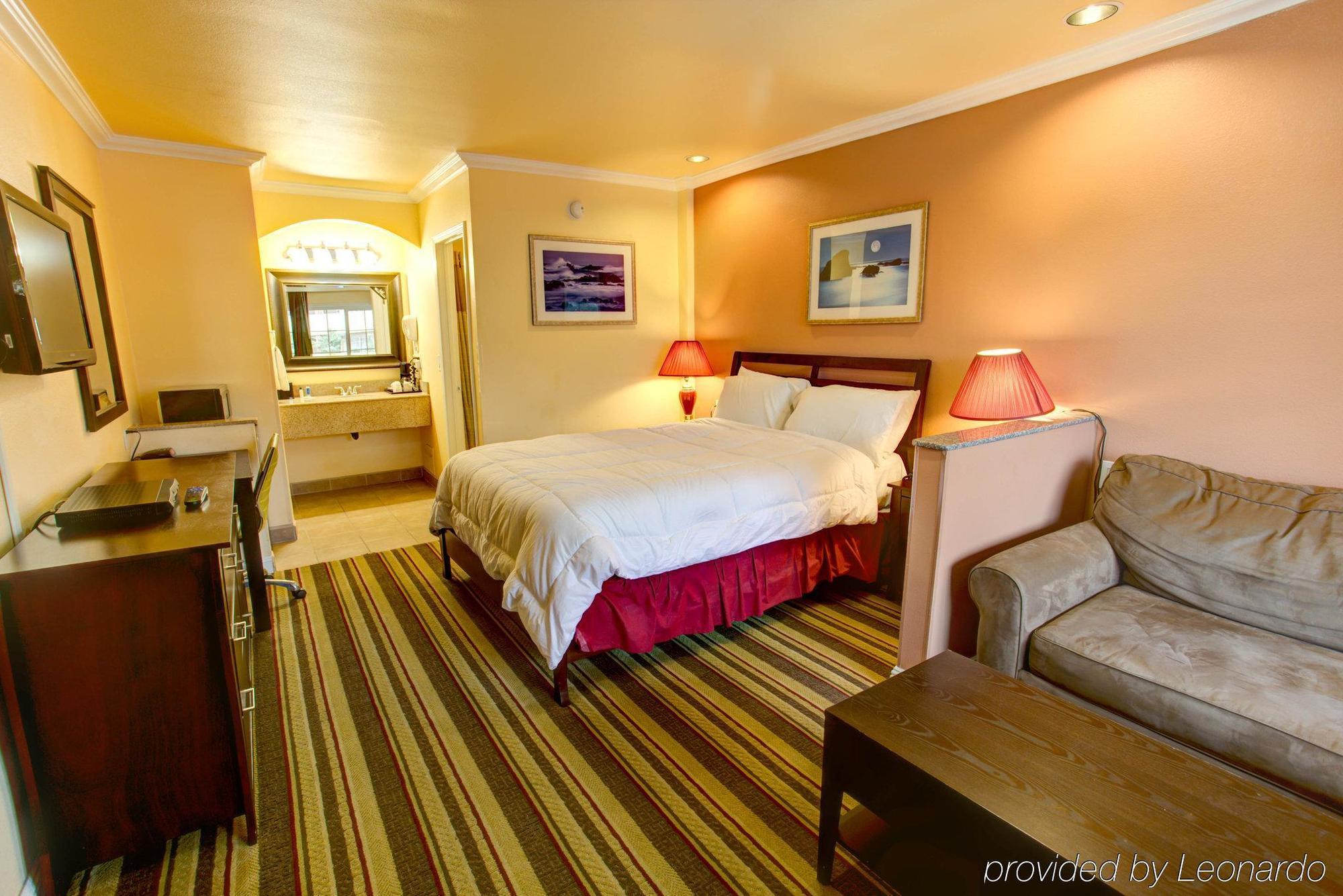 أوكلاند، كاليفورنيا Rodeway Inn & Suites Near The Coliseum & Arena المظهر الخارجي الصورة